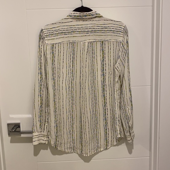 Like New, Equipment Slim Signature Silk Blouse In Bright White Multi Stripe - Picture 4 of 5